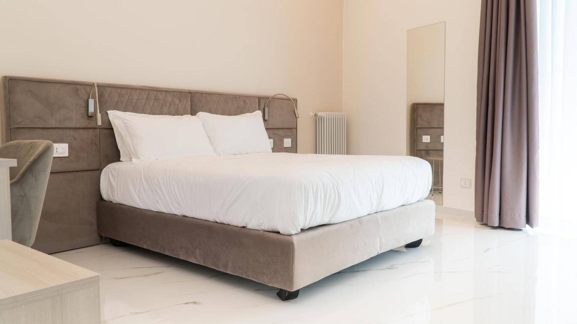 Principe Boemondo Luxury Room Каноса ди Пулия Екстериор снимка