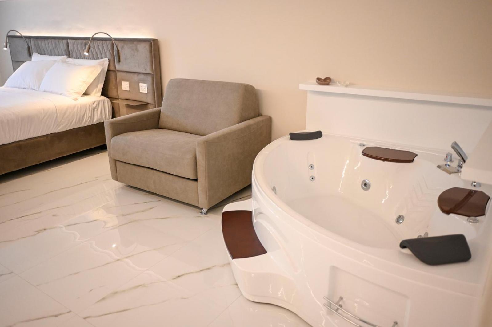 Principe Boemondo Luxury Room Каноса ди Пулия Екстериор снимка